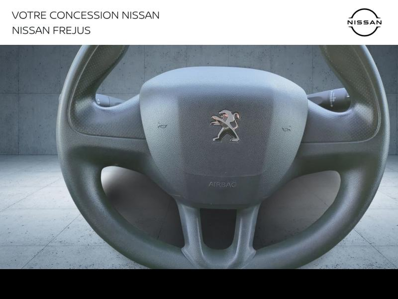 PEUGEOT 208 d’occasion à vendre à FRÉJUS chez PRESTIGE AUTOMOBILE (Photo 17)